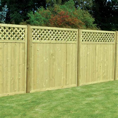 fence panels essex free delivery.